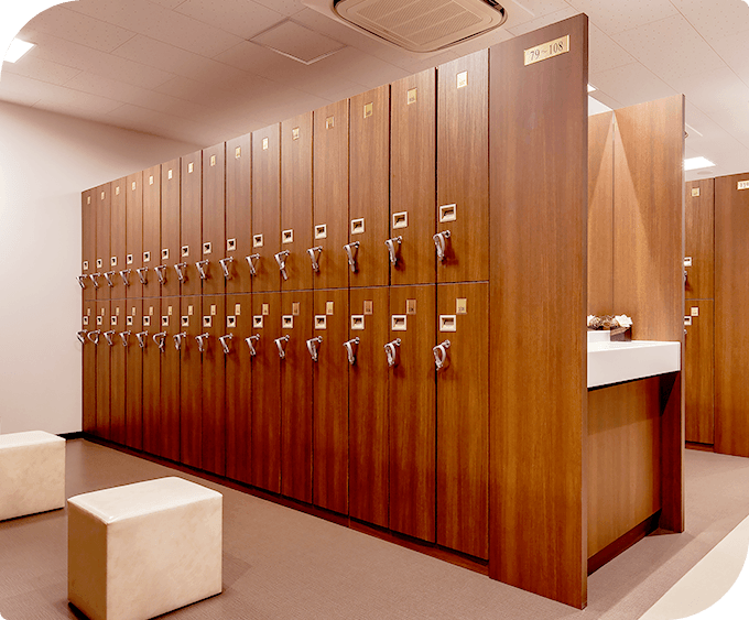 清潔感のあるロッカールーム