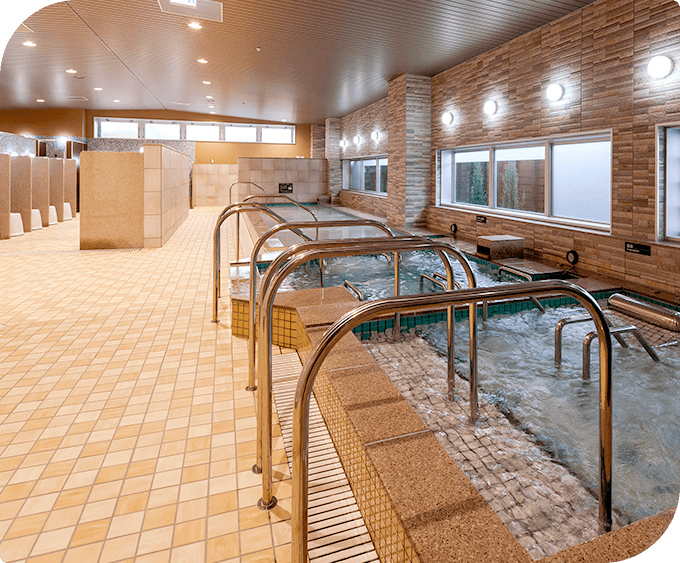 汗を流した後はスパでリラックス